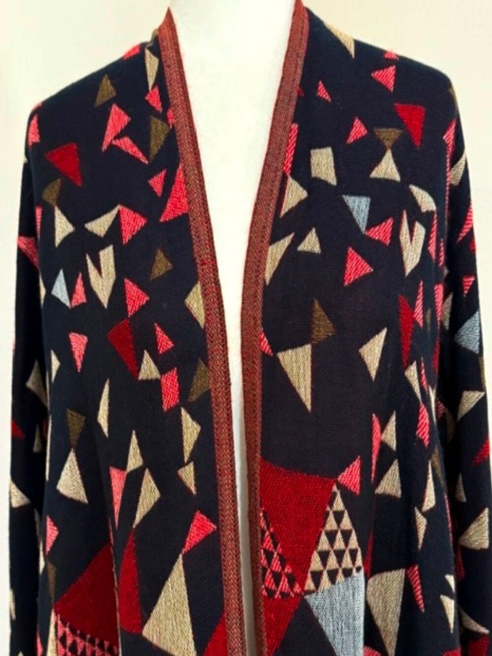 Uno Alla Volta Geometric Ruana Cape Wrap Poncho Armholes Boho One Size - Picture 3 of 8